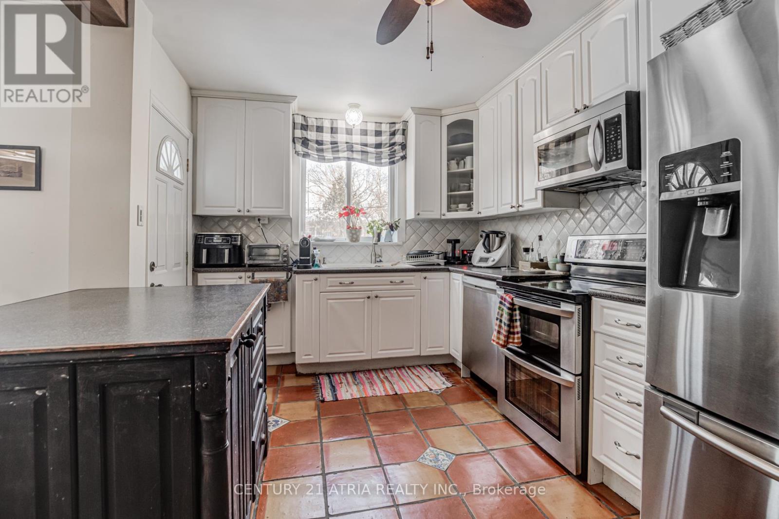 284 Bogert Avenue, Toronto, Ontario  M2N 1L5 - Photo 6 - C12581566