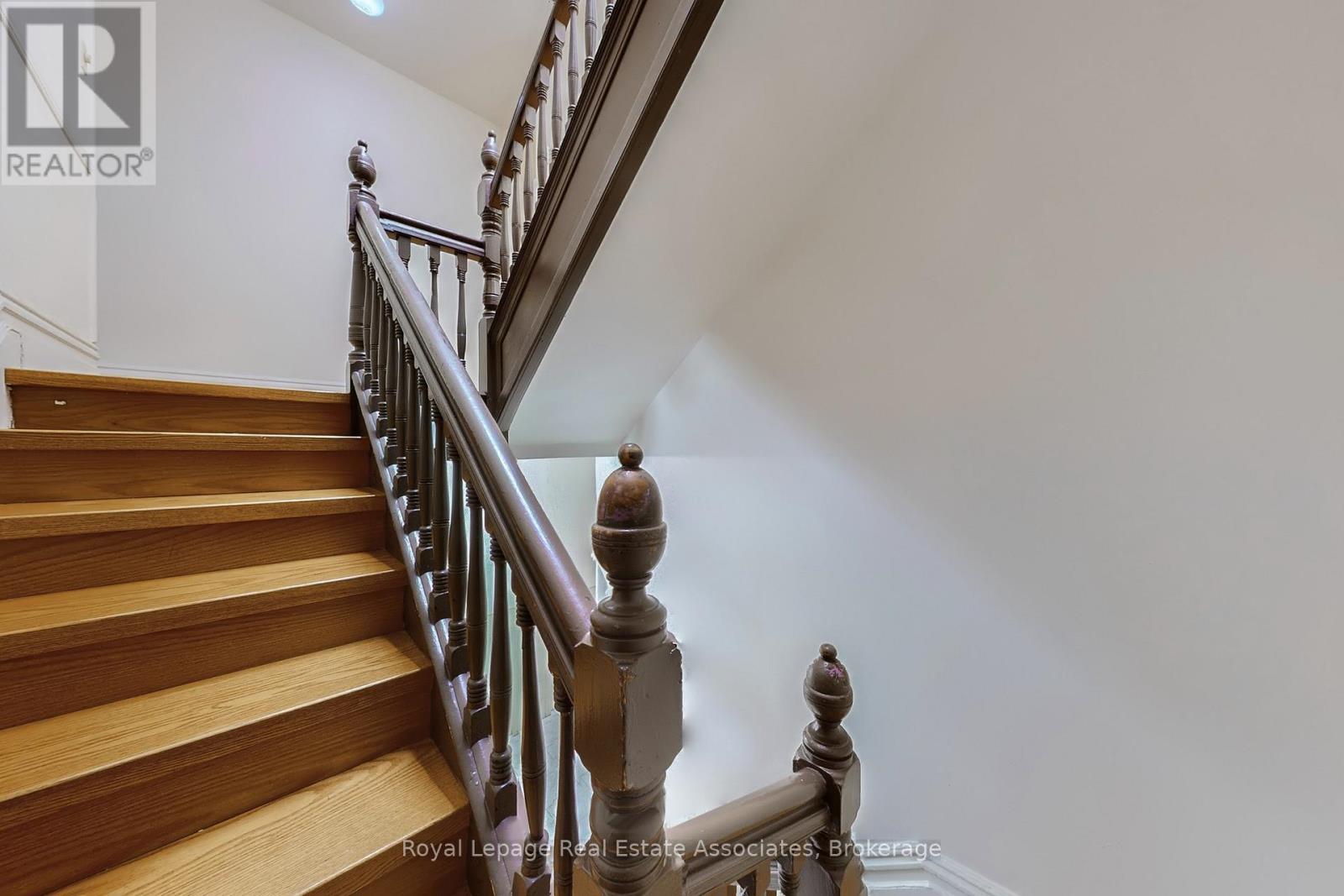 143 Seaton Street, Toronto, Ontario  M5A 2T2 - Photo 14 - C12581610