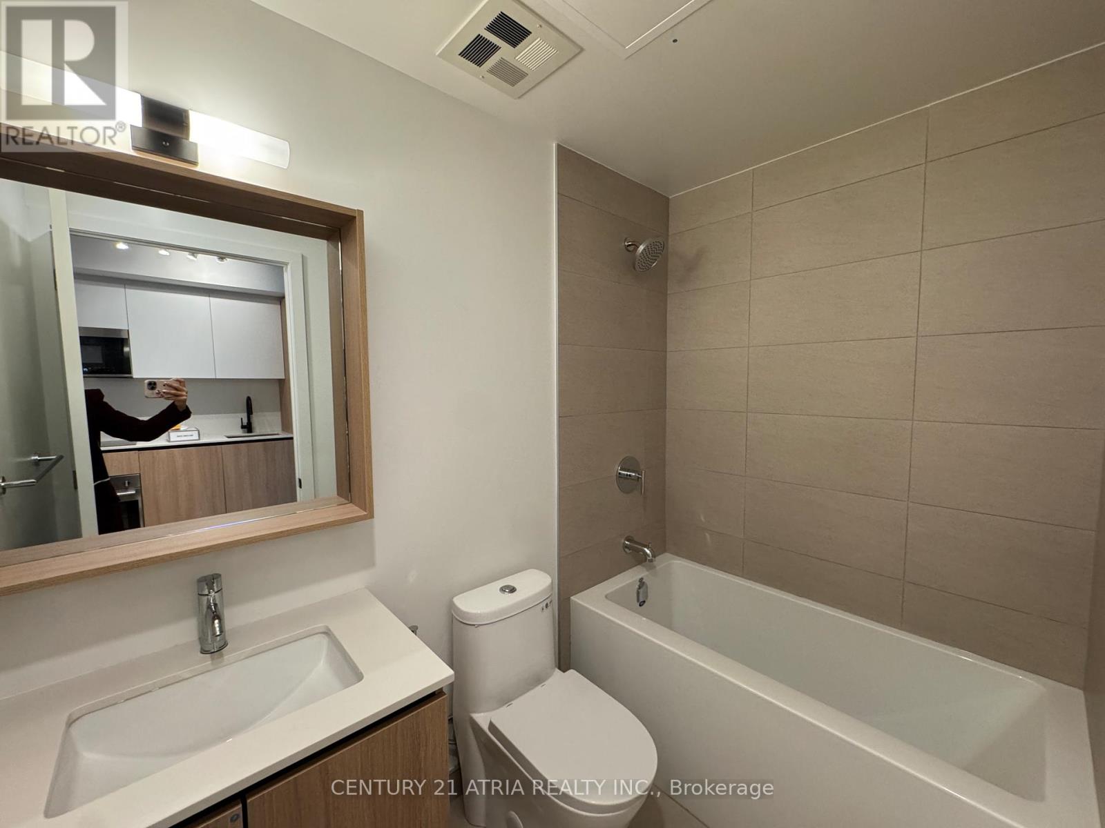 920 - 35 Parliament Street, Toronto, Ontario  M5A 0S2 - Photo 21 - C12581646