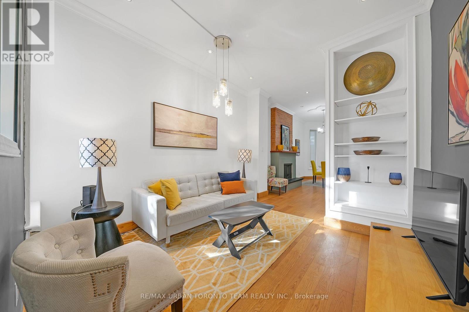 Main - 87 Oxford Street, Toronto, Ontario  M5T 1P2 - Photo 10 - C12581686