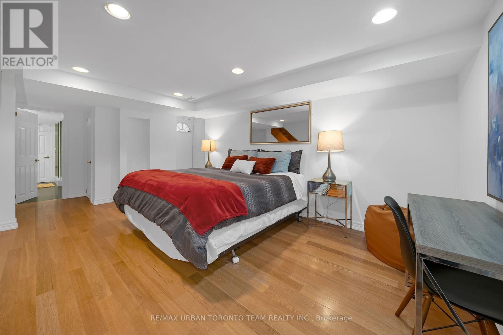 Main - 87 Oxford Street, Toronto, Ontario  M5T 1P2 - Photo 22 - C12581686