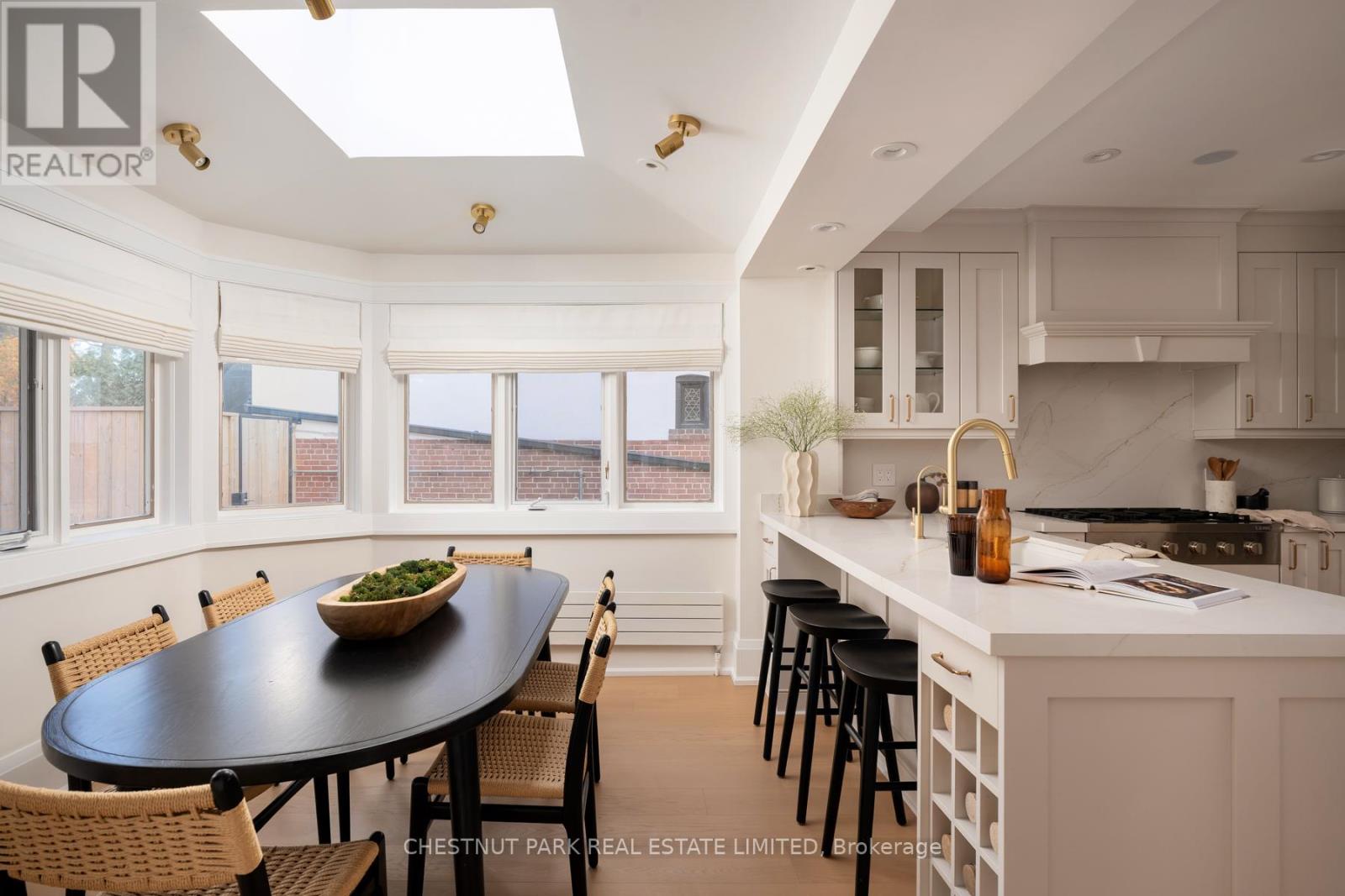 35 Weybourne Crescent, Toronto, Ontario  M4N 2R4 - Photo 12 - C12581708