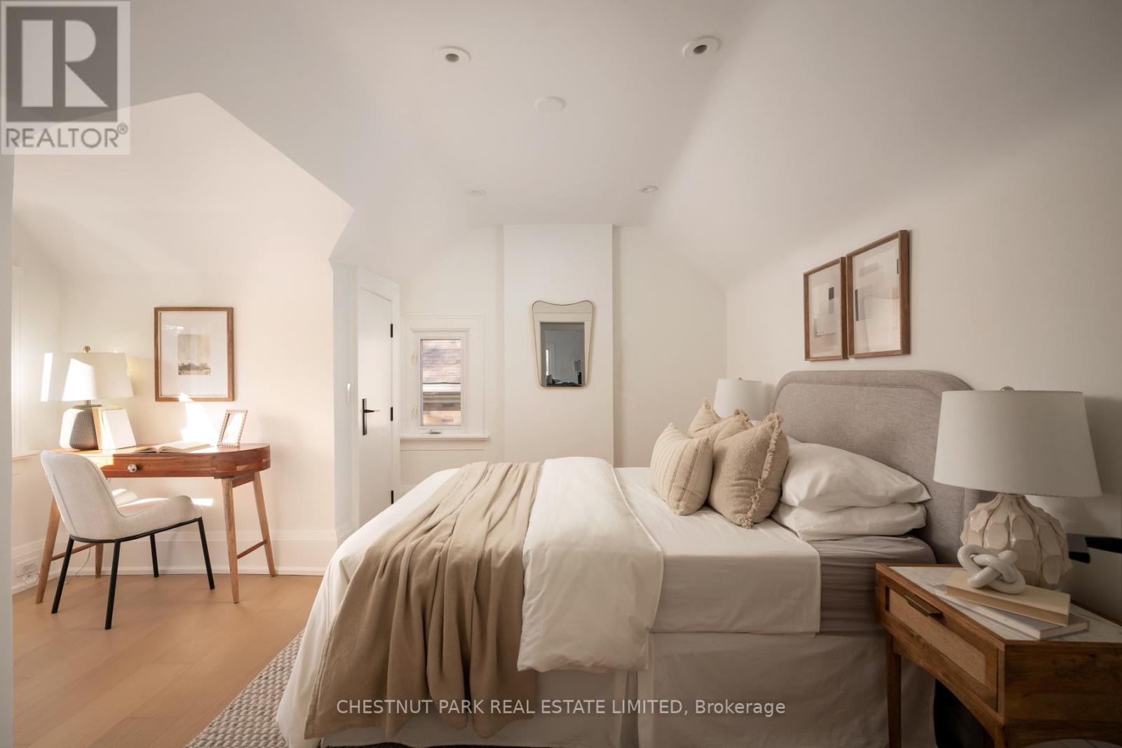 35 Weybourne Crescent, Toronto, Ontario  M4N 2R4 - Photo 35 - C12581708