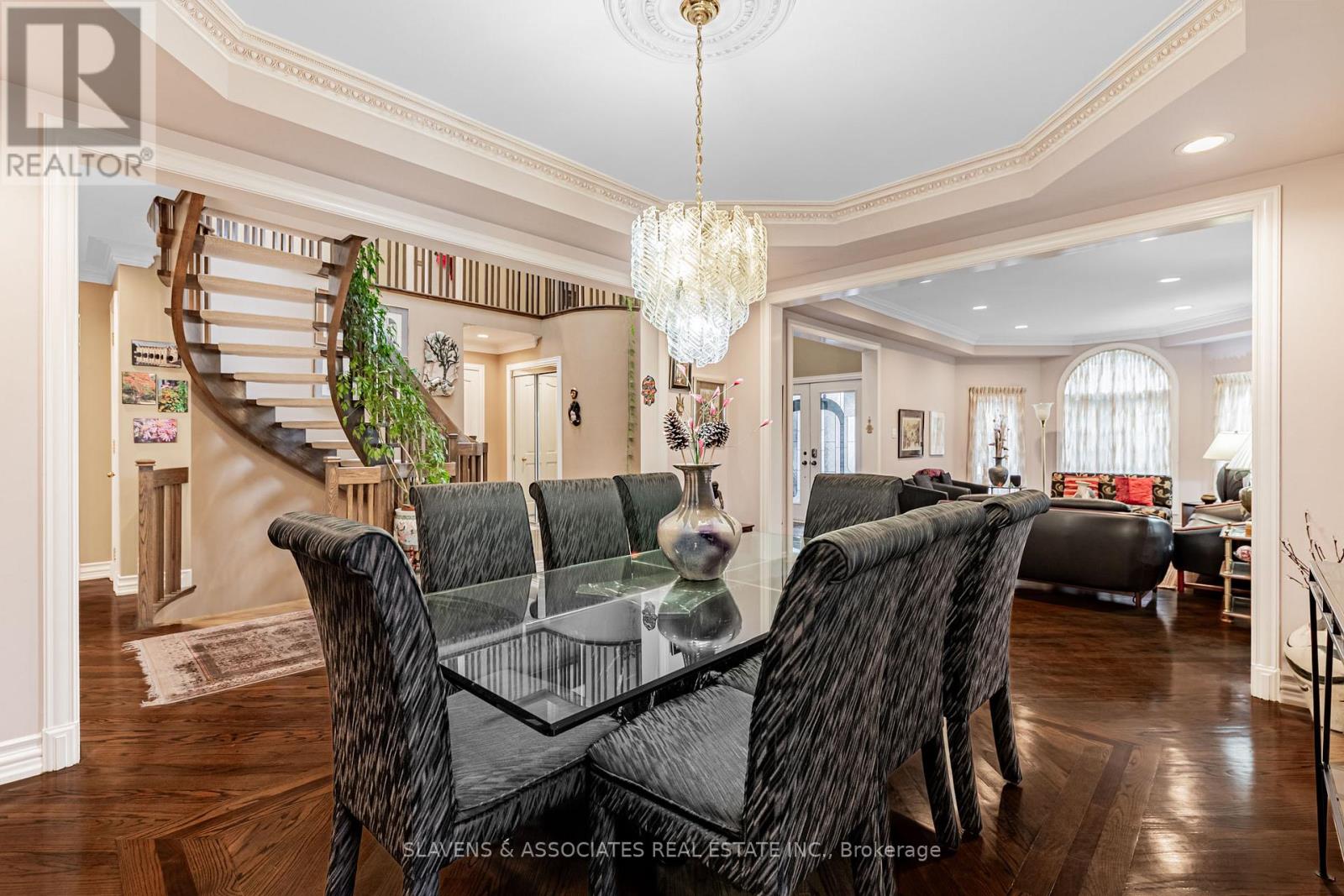 221 Pleasant Avenue, Toronto, Ontario  M2M 1M6 - Photo 9 - C12581736