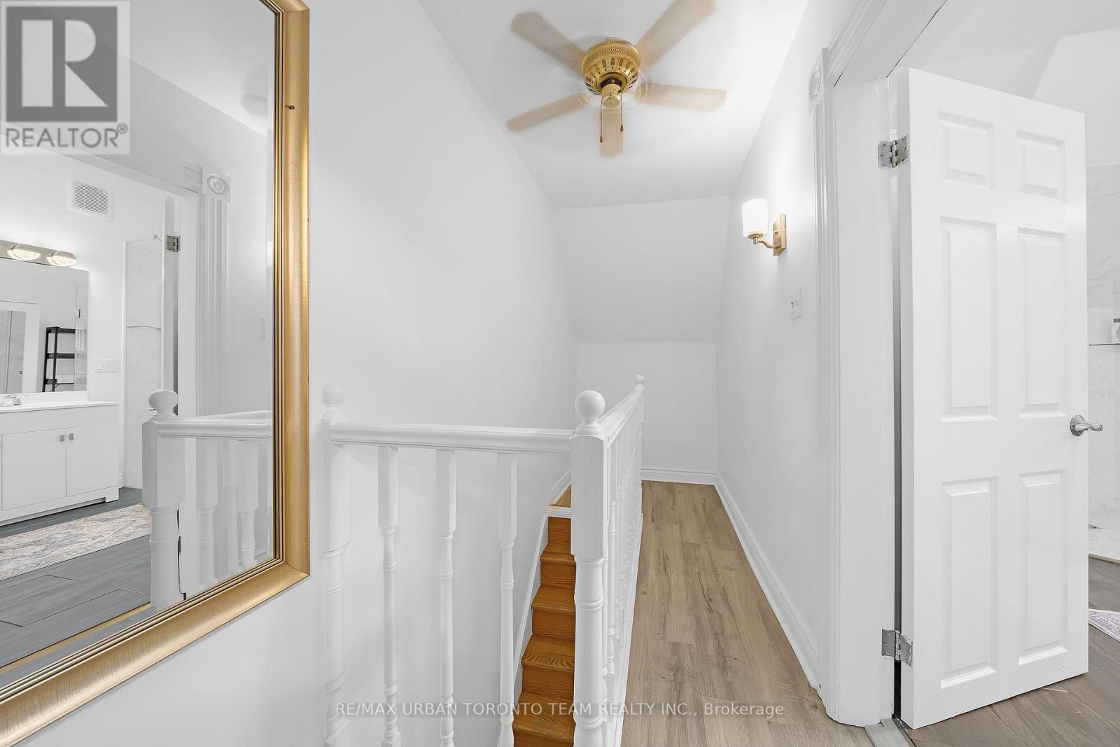 Upper - 87 Oxford Street, Toronto, Ontario  M5T 1P2 - Photo 14 - C12581796