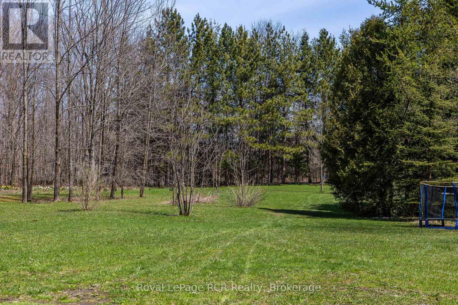 126 West Street, Georgian Bluffs, Ontario  N4K 5N7 - Photo 41 - X12415661