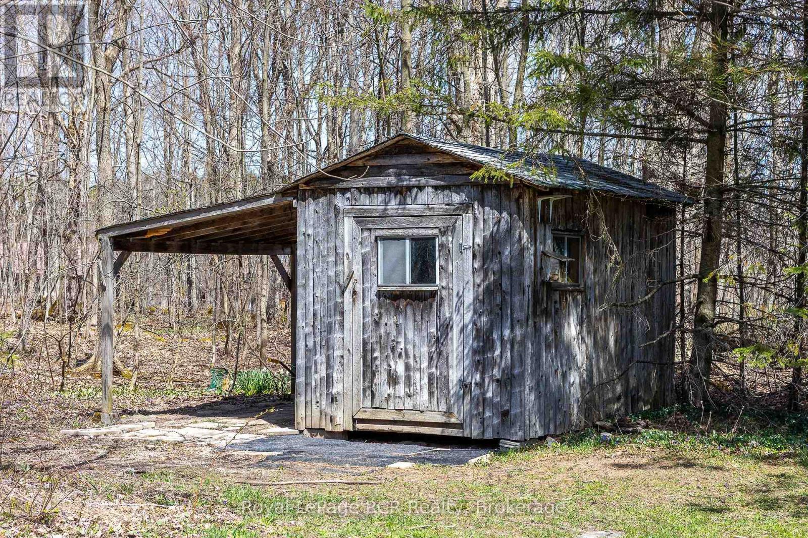 126 West Street, Georgian Bluffs, Ontario  N4K 5N7 - Photo 40 - X12415661