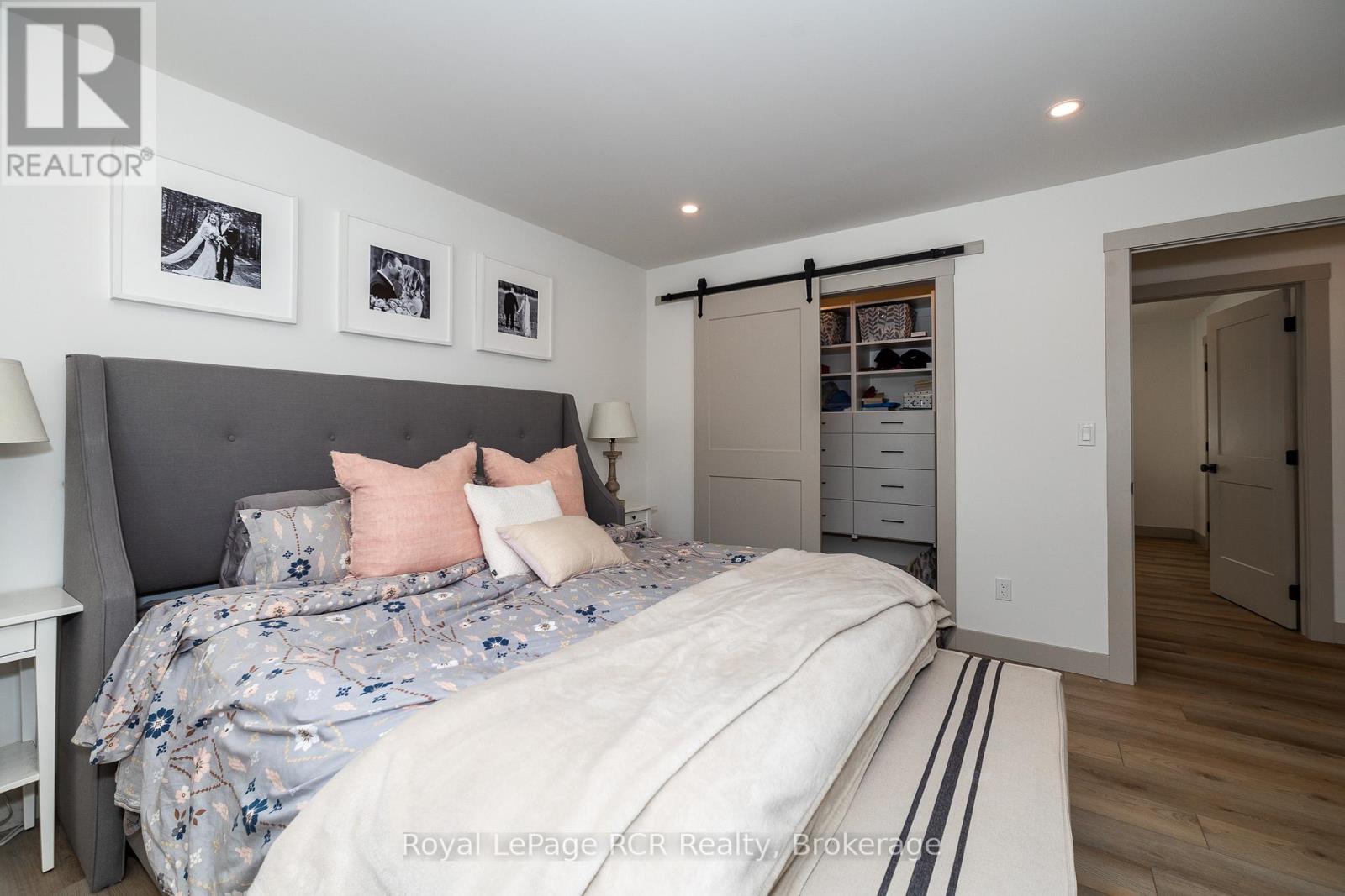 126 West Street, Georgian Bluffs, Ontario N4K 5N7 - Photo 33 - X12415708