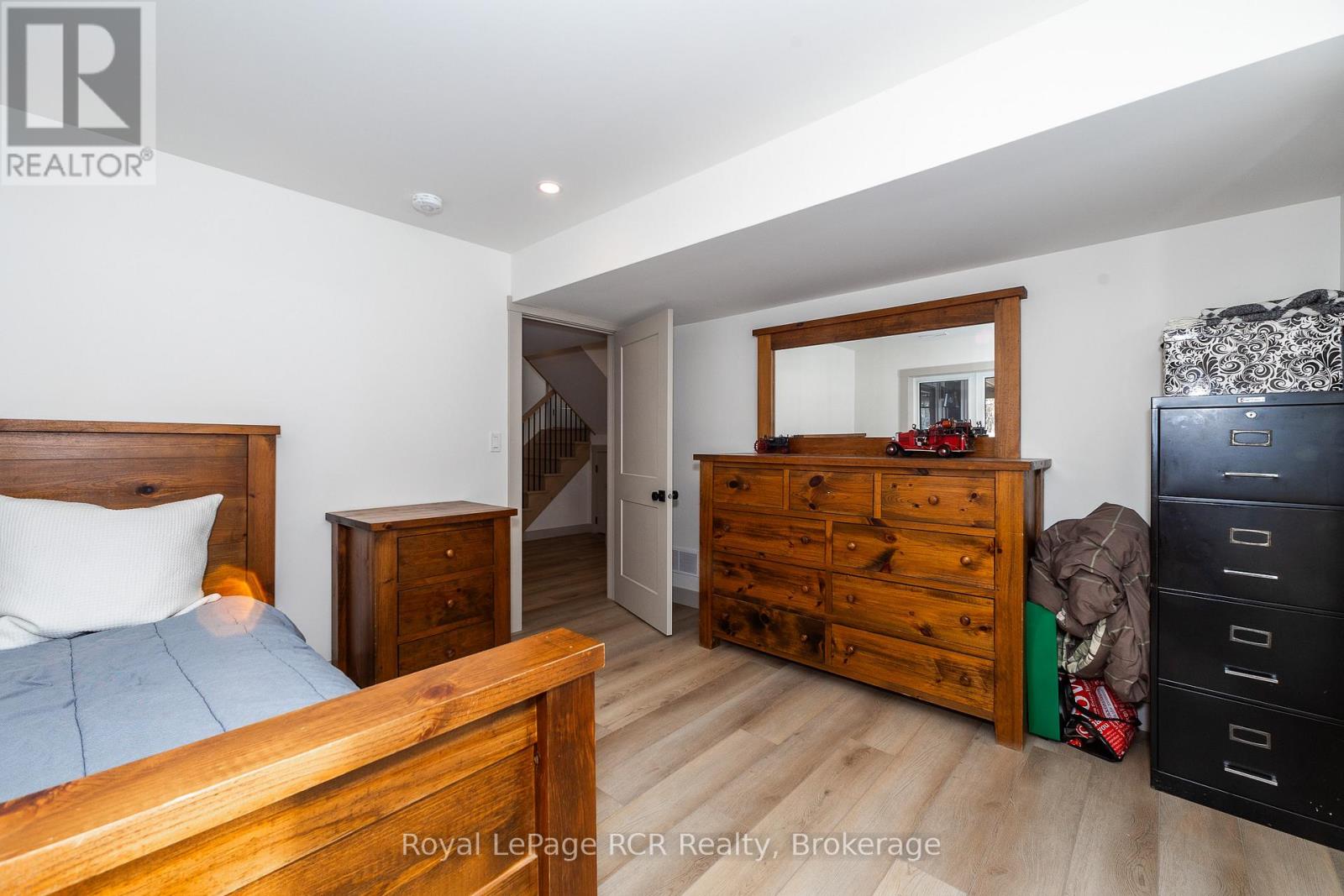 126 West Street, Georgian Bluffs, Ontario N4K 5N7 - Photo 46 - X12415708