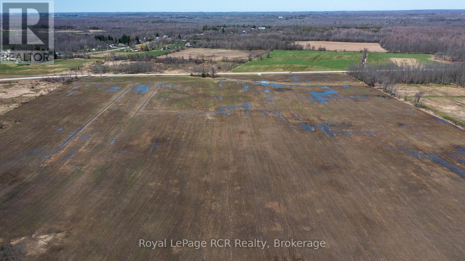 126 West Street, Georgian Bluffs, Ontario N4K 5N7 - Photo 8 - X12415708