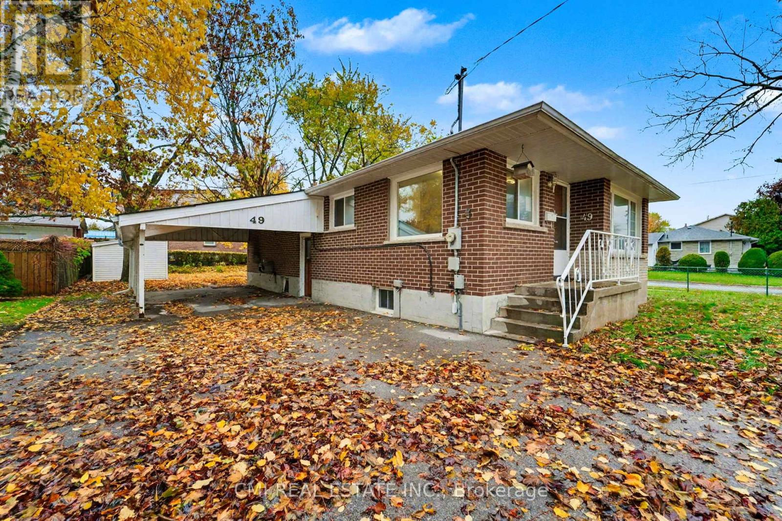 49 Beatrice Street W, Oshawa, Ontario  L1G 3M6 - Photo 2 - E12581784