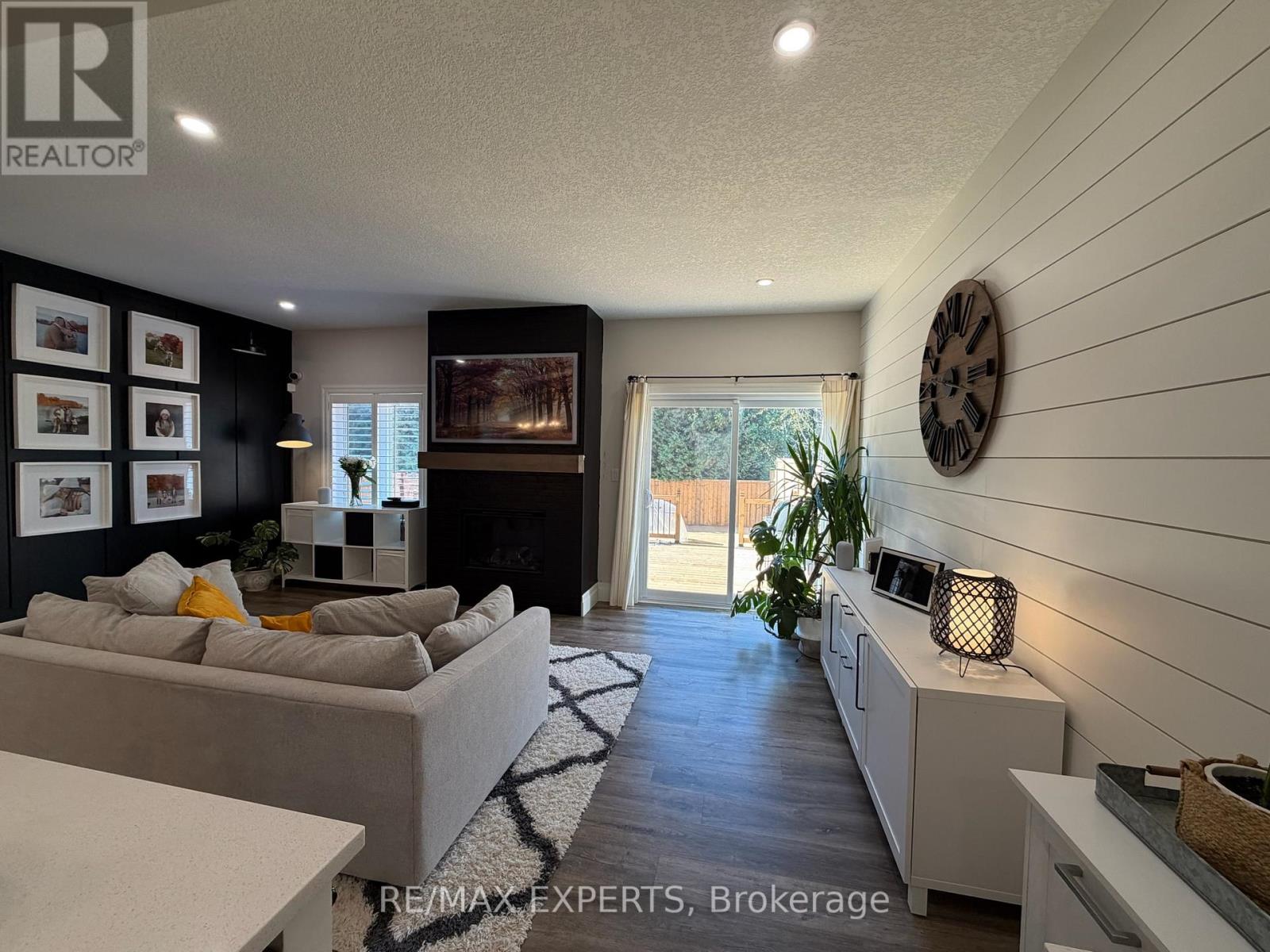 119 Lisbon Pines Drive, Cambridge, Ontario  N1R 8C7 - Photo 14 - X12580872