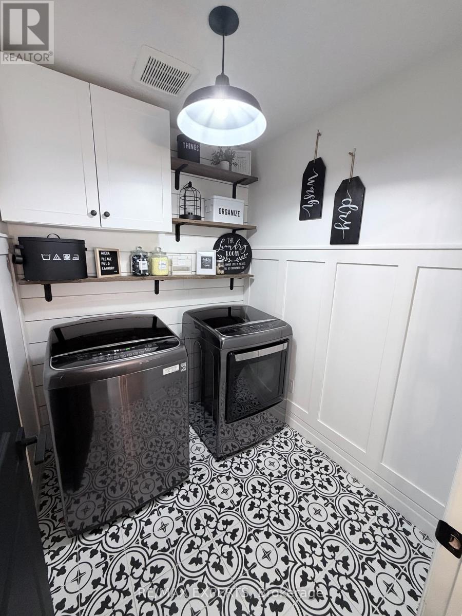 119 Lisbon Pines Drive, Cambridge, Ontario  N1R 8C7 - Photo 39 - X12580872