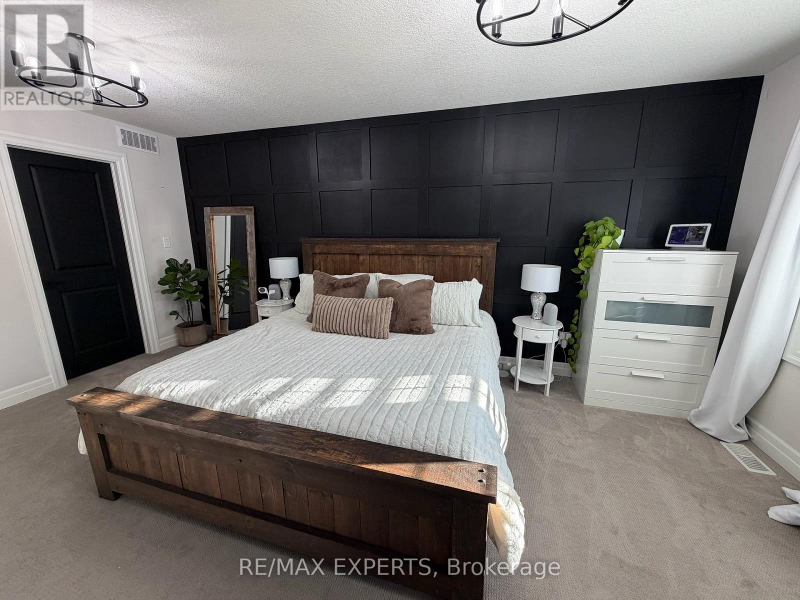 119 Lisbon Pines Drive, Cambridge, Ontario  N1R 8C7 - Photo 25 - X12580872