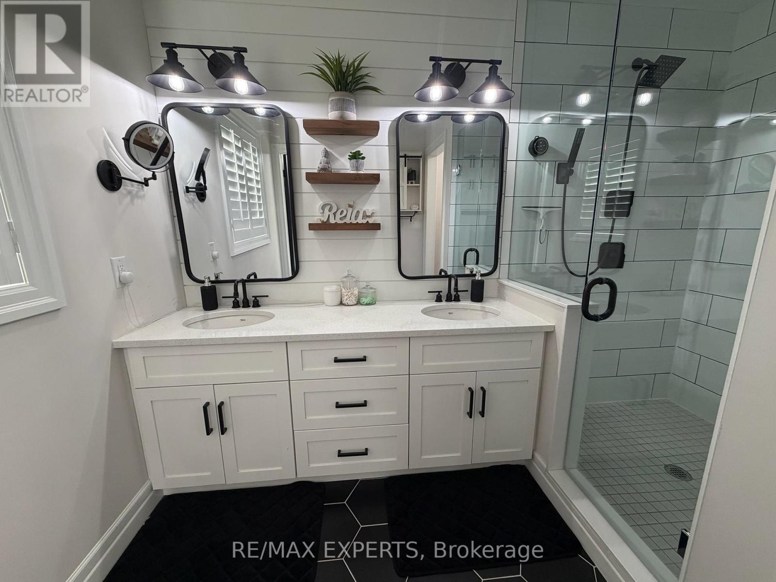 119 Lisbon Pines Drive, Cambridge, Ontario  N1R 8C7 - Photo 36 - X12580872