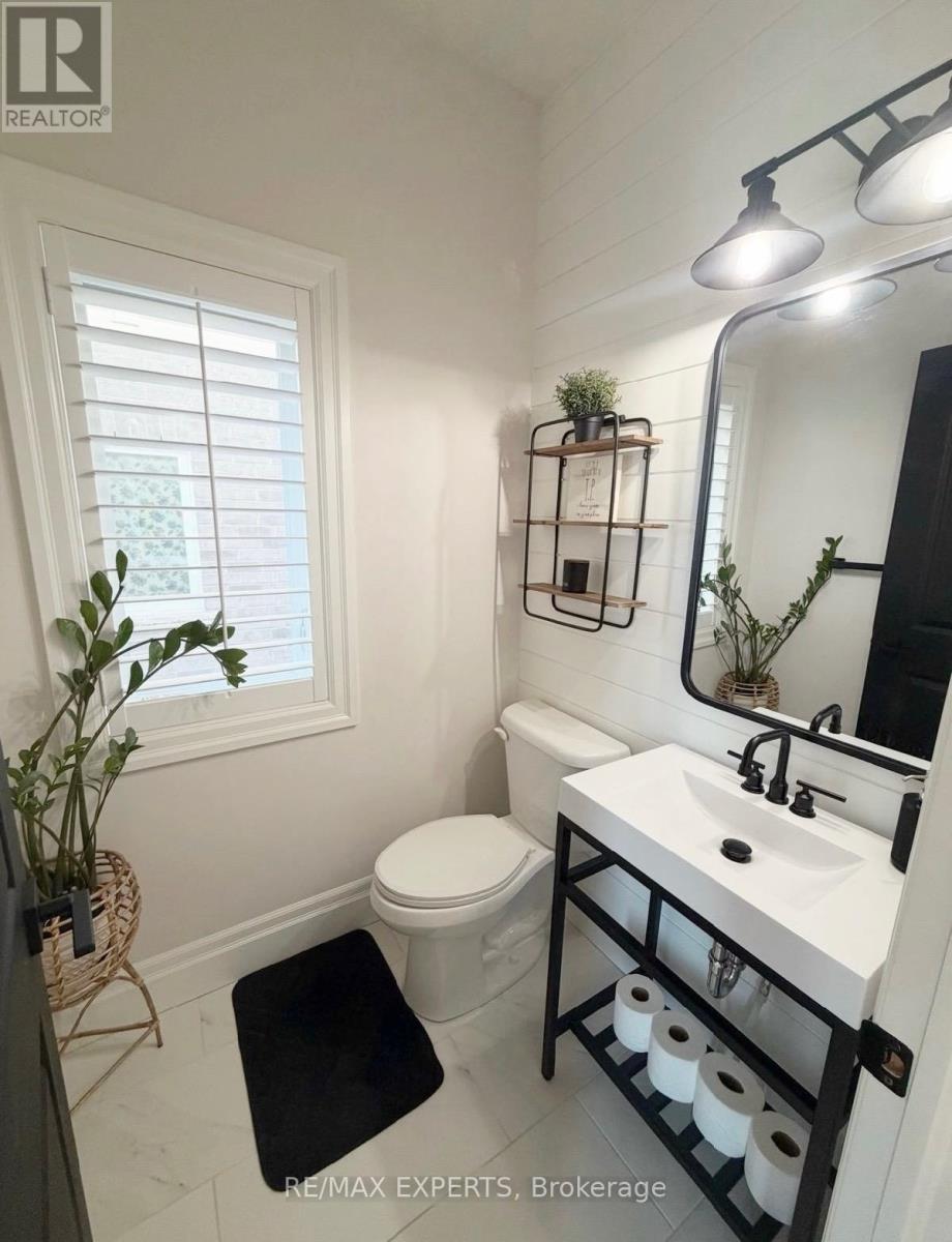 119 Lisbon Pines Drive, Cambridge, Ontario  N1R 8C7 - Photo 9 - X12580872