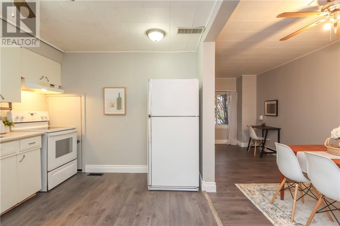 19 Lawrence Street, Garson, Ontario  P3L 1J7 - Photo 6 - 2125786