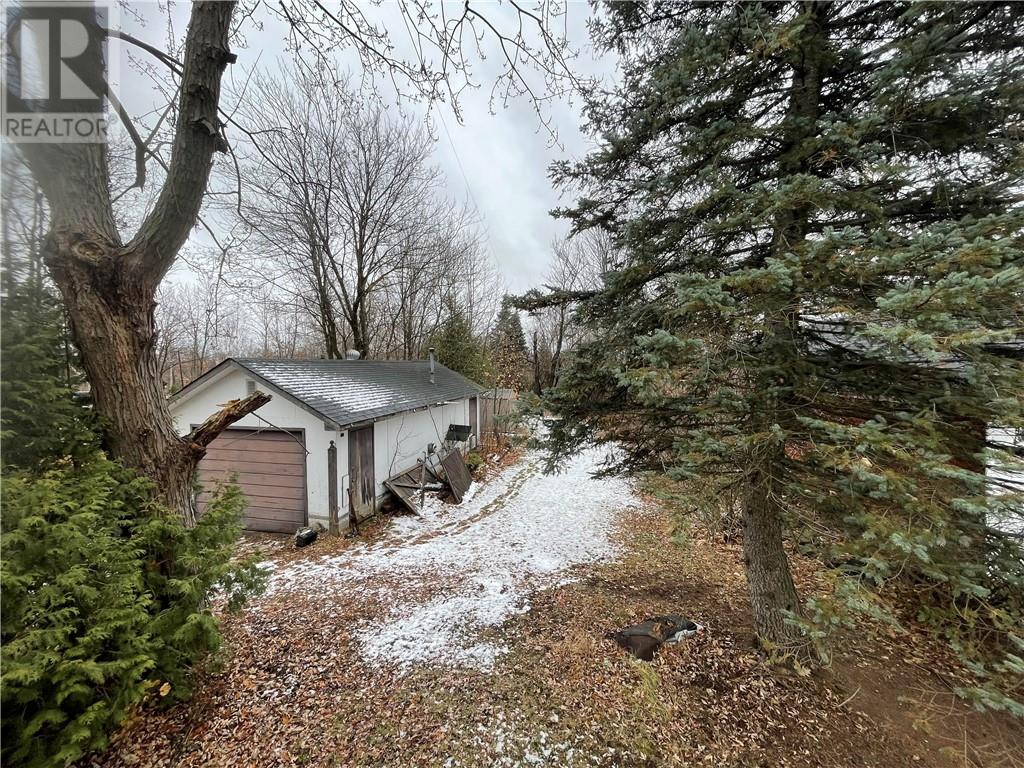 1185 Howey Drive, Sudbury, Ontario  P3B 1H6 - Photo 16 - 2125765