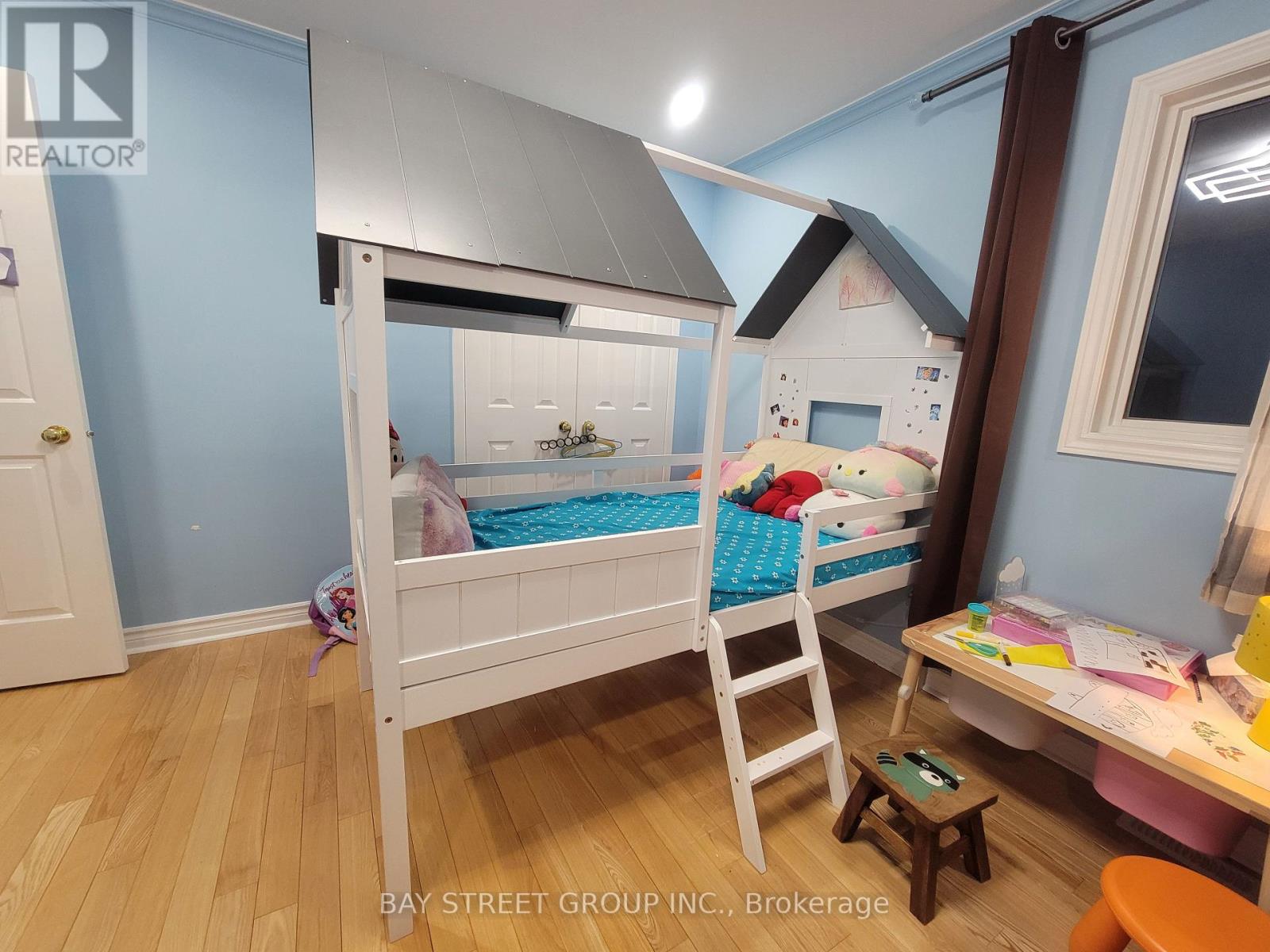 98 Brookeview Drive, Aurora, Ontario  L4G 6R5 - Photo 34 - N12581582