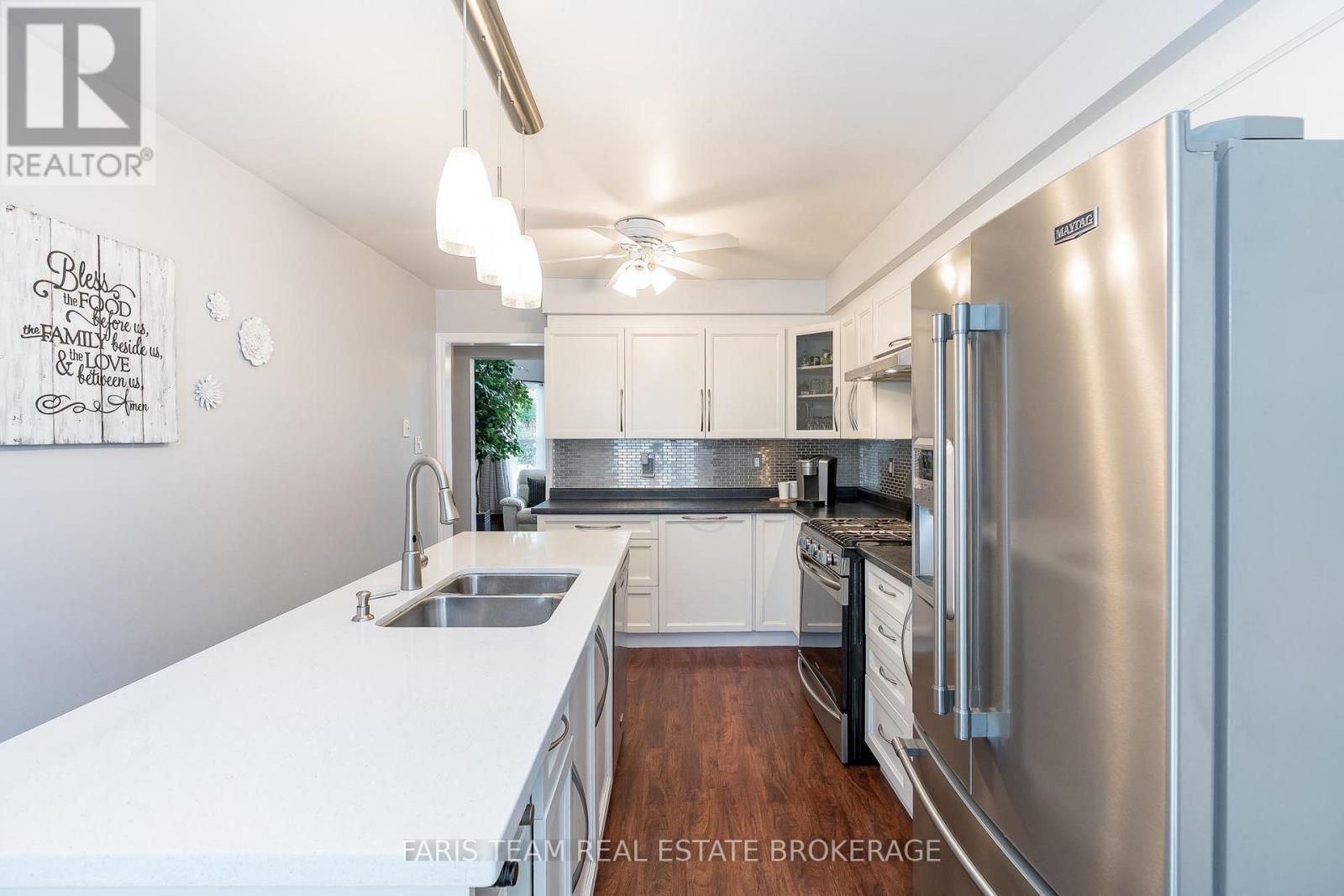 963 Linden Street, Innisfil, Ontario  L9S 1W6 - Photo 6 - N12581592