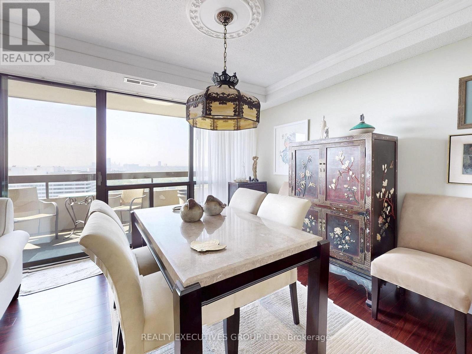 1701 - 8111 Yonge Street, Markham, Ontario  L3T 4V9 - Photo 15 - N12581652