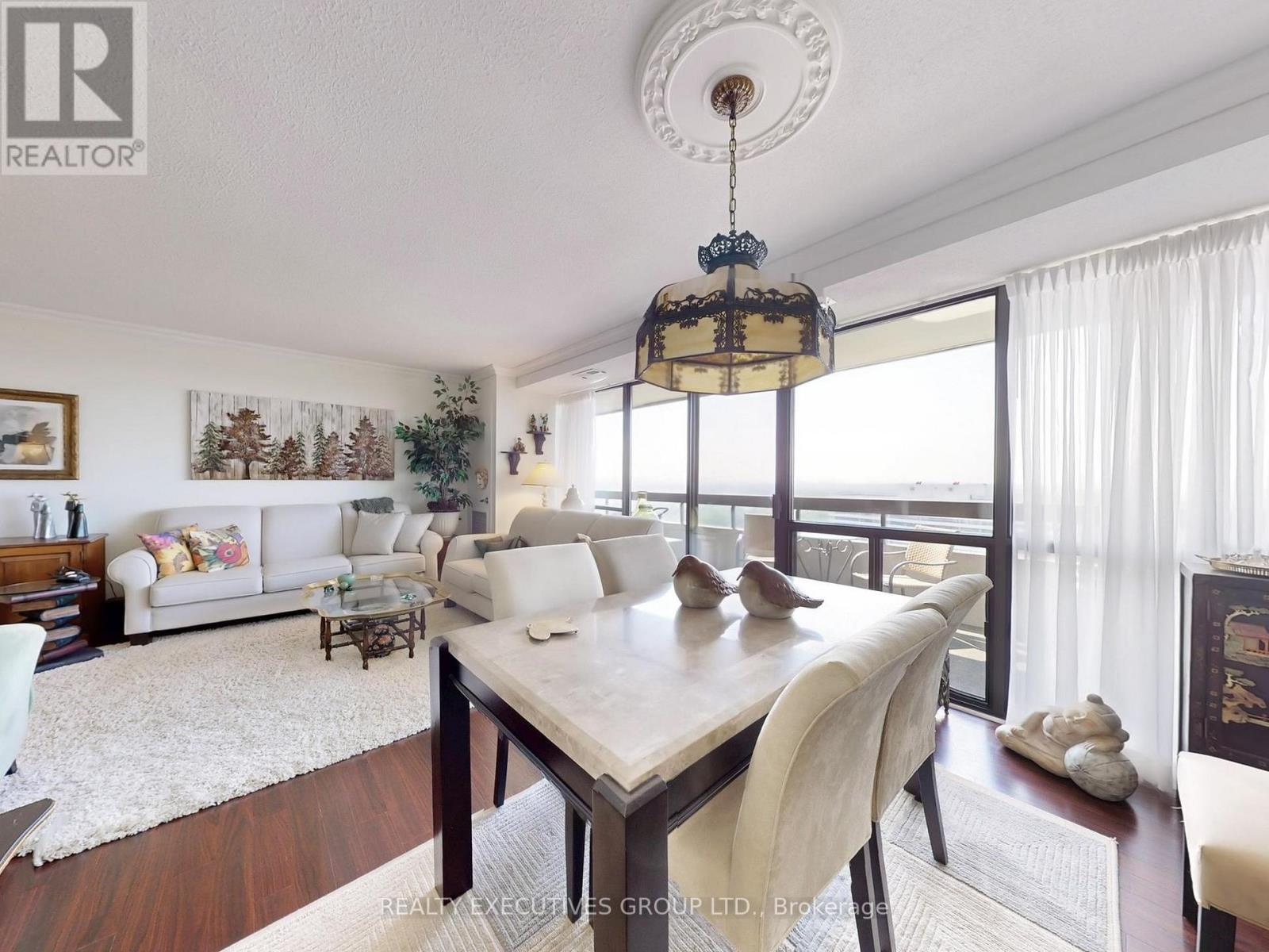 1701 - 8111 Yonge Street, Markham, Ontario  L3T 4V9 - Photo 16 - N12581652