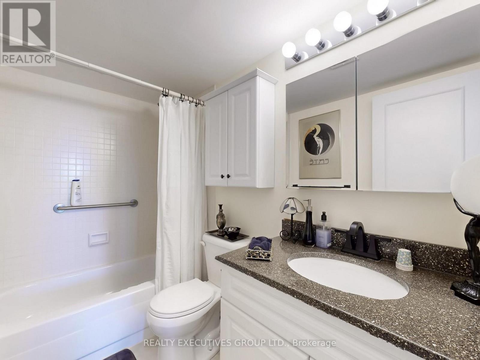 1701 - 8111 Yonge Street, Markham, Ontario  L3T 4V9 - Photo 35 - N12581652