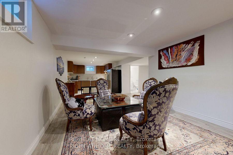 Bsmt - 8 Springbrook Drive, Richmond Hill, Ontario  L4B 3R9 - Photo 6 - N12581712