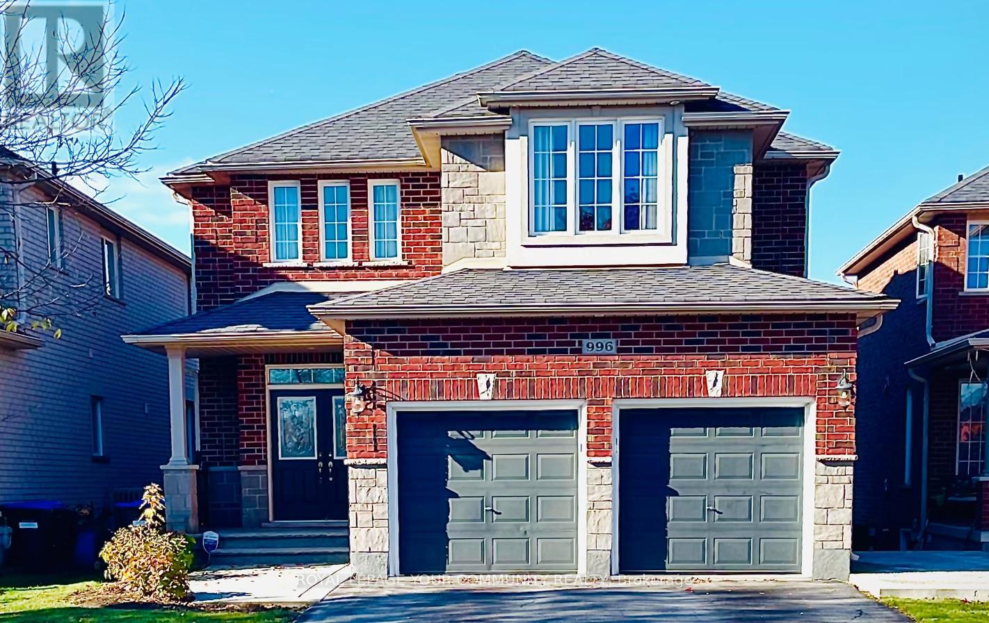 996 BOOTH AVENUE, Innisfil, Ontario