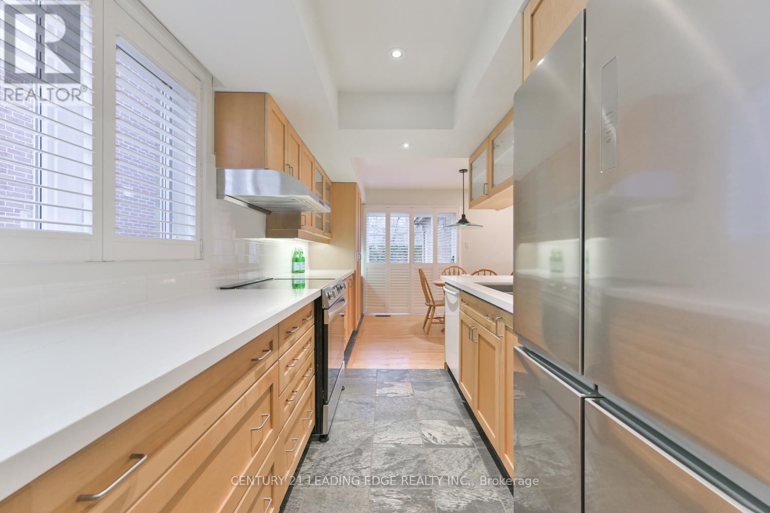 188 Krieghoff Avenue, Markham, Ontario L3R 1W3 - Photo 12 - N12581764