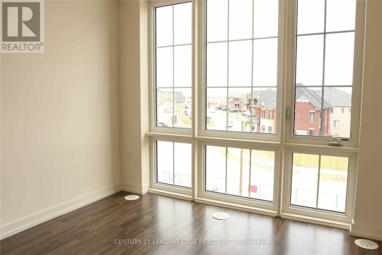 423 - 15 Whitaker Way, Whitchurch-Stouffville, Ontario  L4A 4T4 - Photo 14 - N12581776