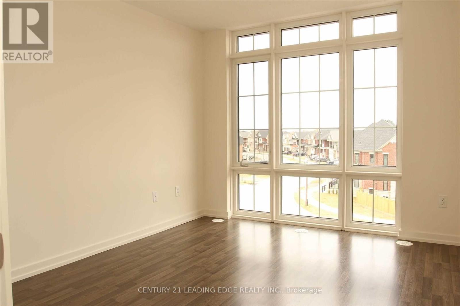 423 - 15 Whitaker Way, Whitchurch-Stouffville, Ontario  L4A 4T4 - Photo 15 - N12581776