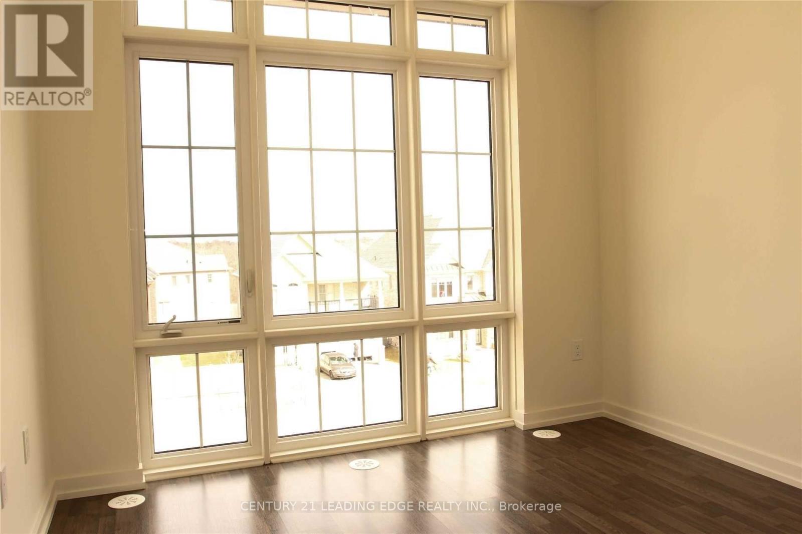 423 - 15 Whitaker Way, Whitchurch-Stouffville, Ontario  L4A 4T4 - Photo 17 - N12581776