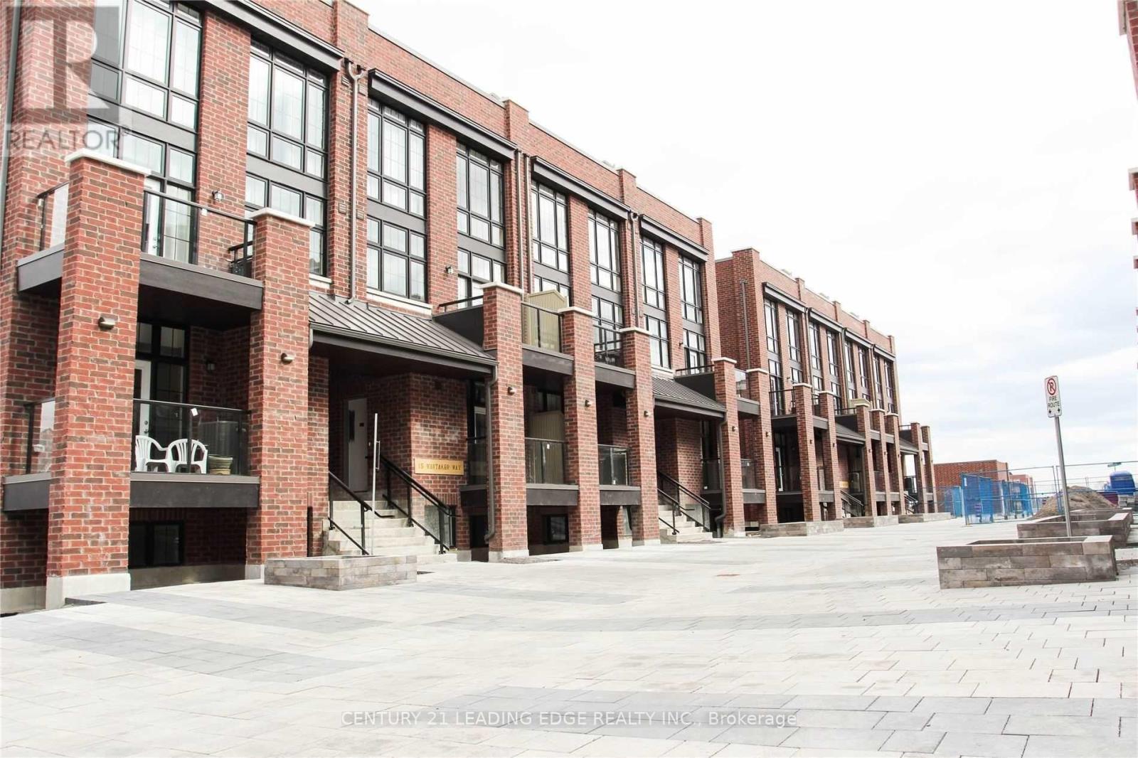 423 - 15 Whitaker Way, Whitchurch-Stouffville, Ontario  L4A 4T4 - Photo 2 - N12581776