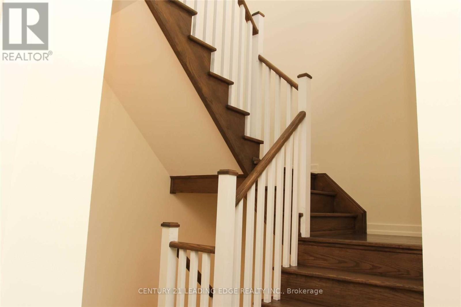 423 - 15 Whitaker Way, Whitchurch-Stouffville, Ontario  L4A 4T4 - Photo 8 - N12581776