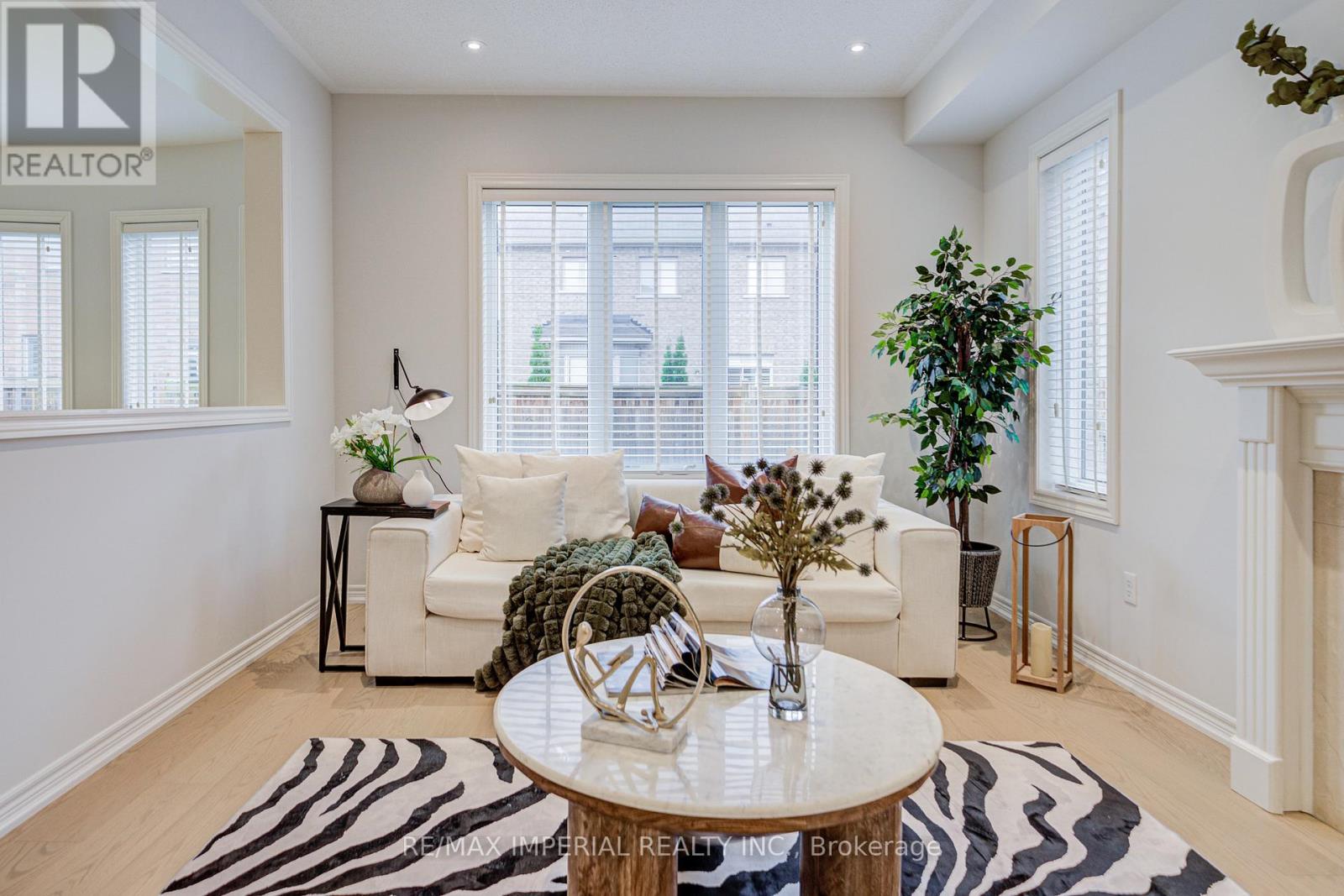 1199 Mctavish Dr. Drive, Newmarket, Ontario  L3X 0A8 - Photo 13 - N12581814