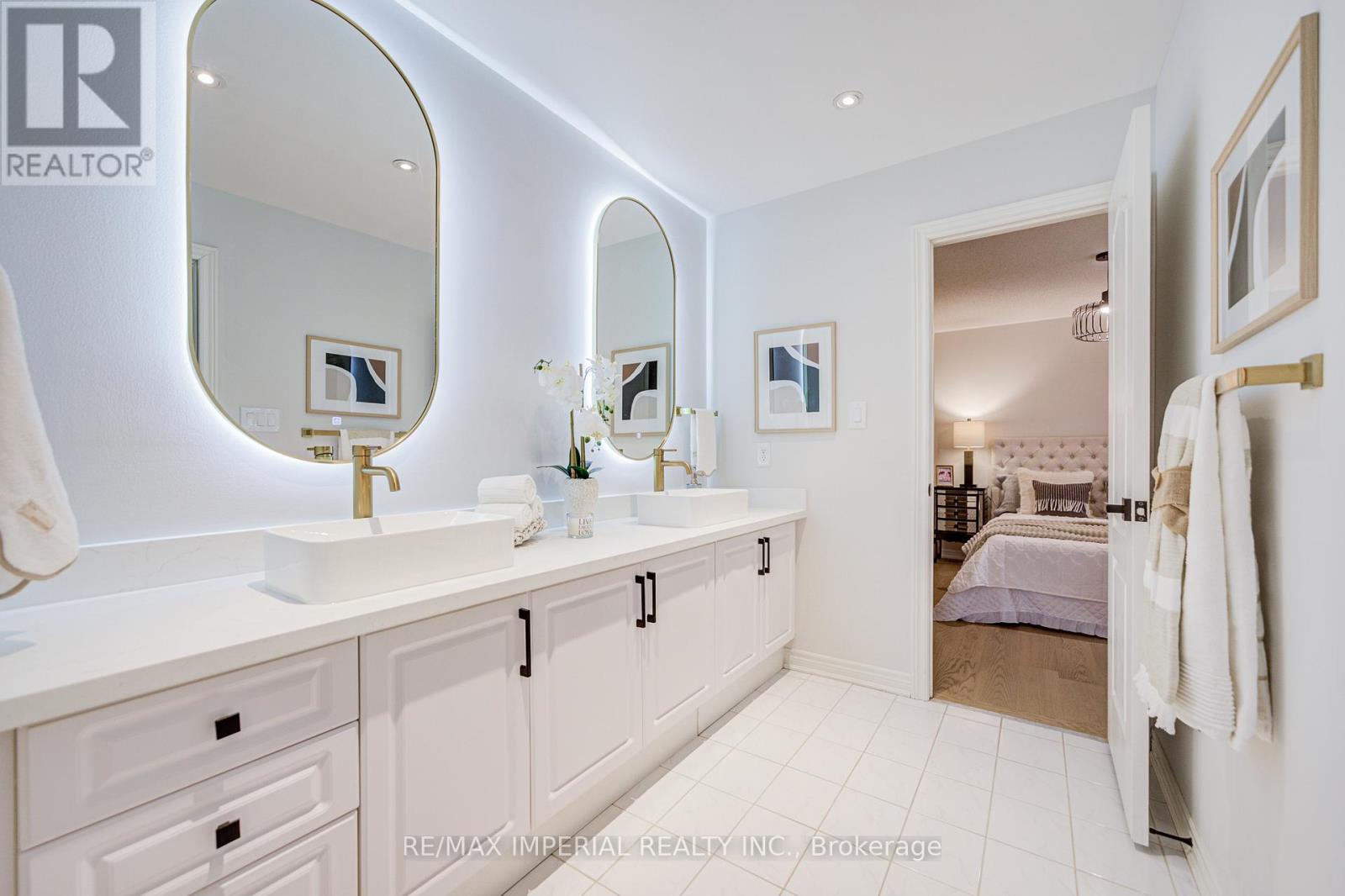 1199 Mctavish Dr. Drive, Newmarket, Ontario  L3X 0A8 - Photo 28 - N12581814