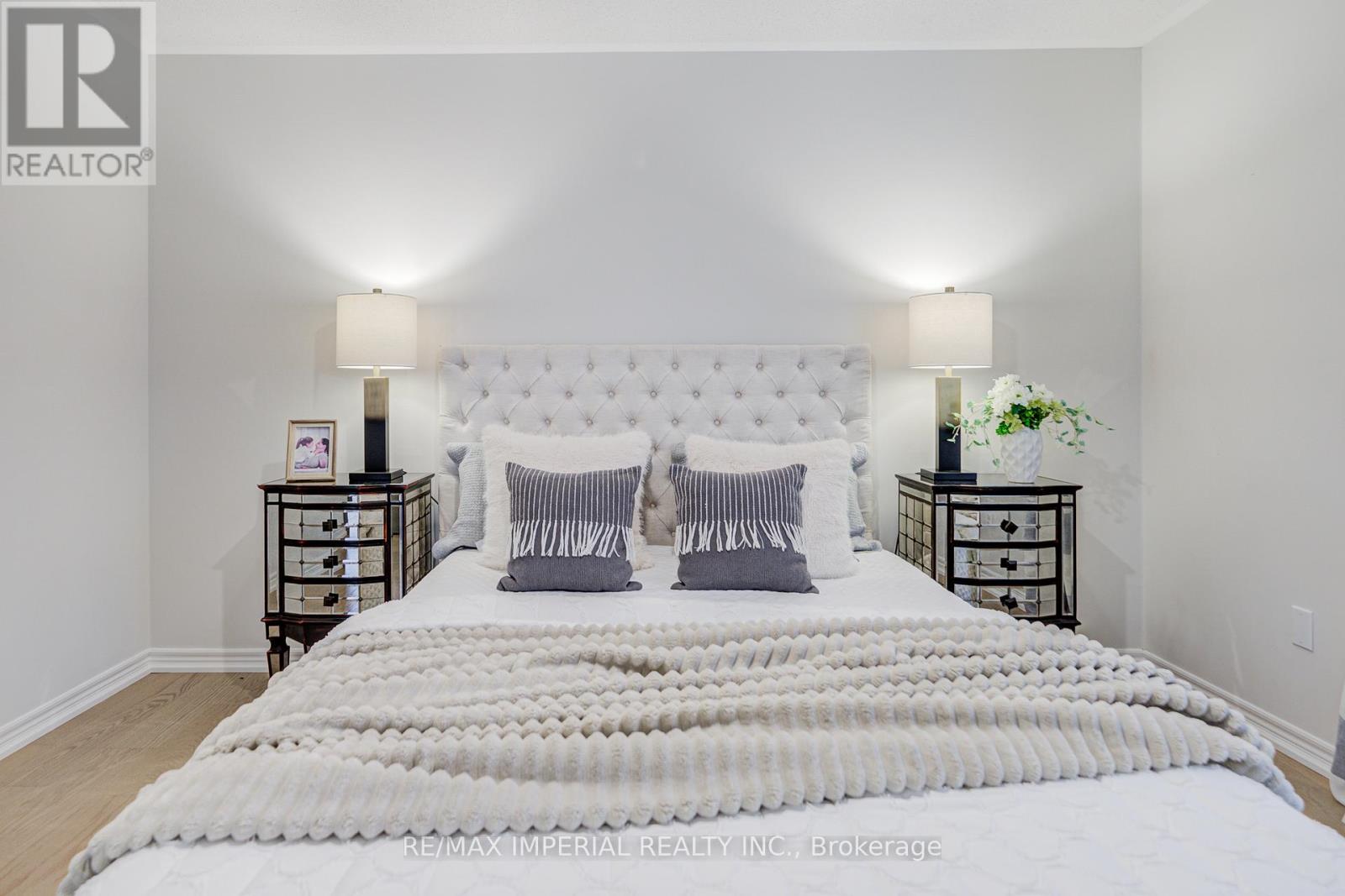 1199 Mctavish Dr. Drive, Newmarket, Ontario  L3X 0A8 - Photo 30 - N12581814