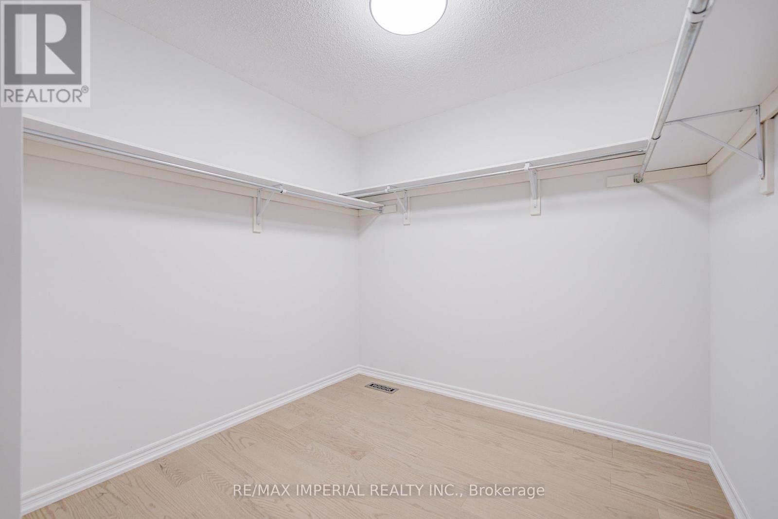 1199 Mctavish Dr. Drive, Newmarket, Ontario  L3X 0A8 - Photo 42 - N12581814