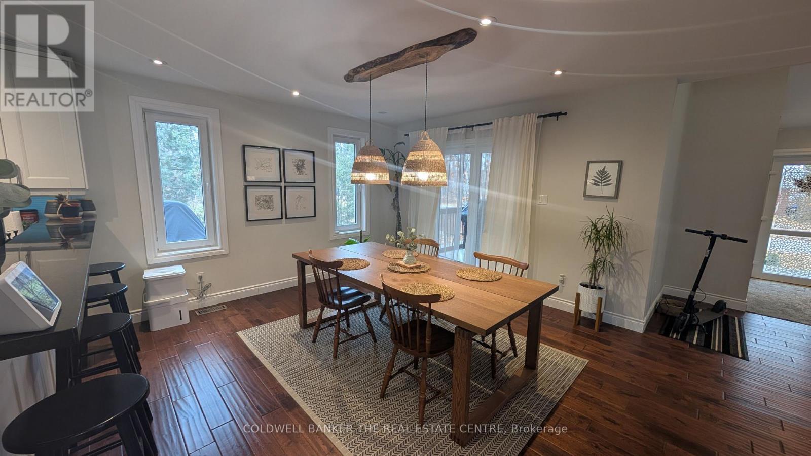 247 Poplar Avenue, Tay (Port Mcnicoll), Ontario  L0K 1R0 - Photo 7 - S12581724