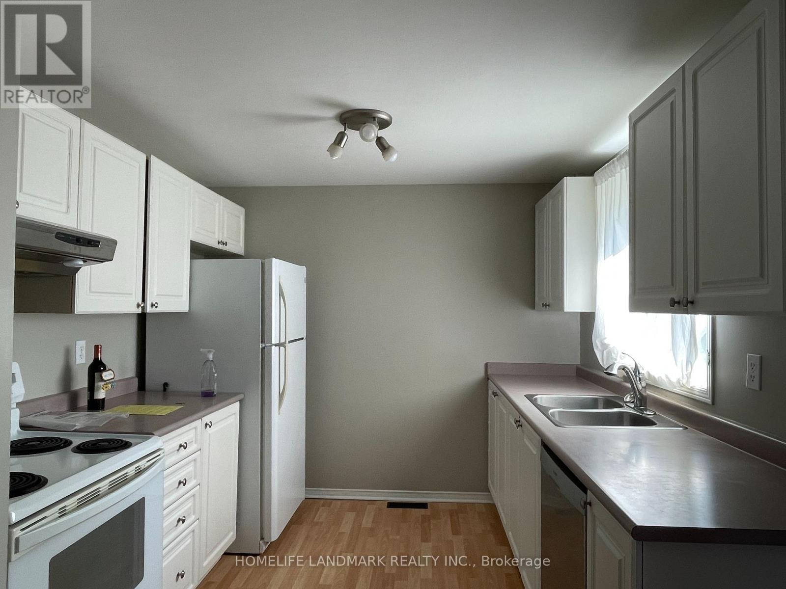 Main - 53 Garibaldi Drive, Barrie (Holly), Ontario L4N 8C4 - Photo 10 - S12581742