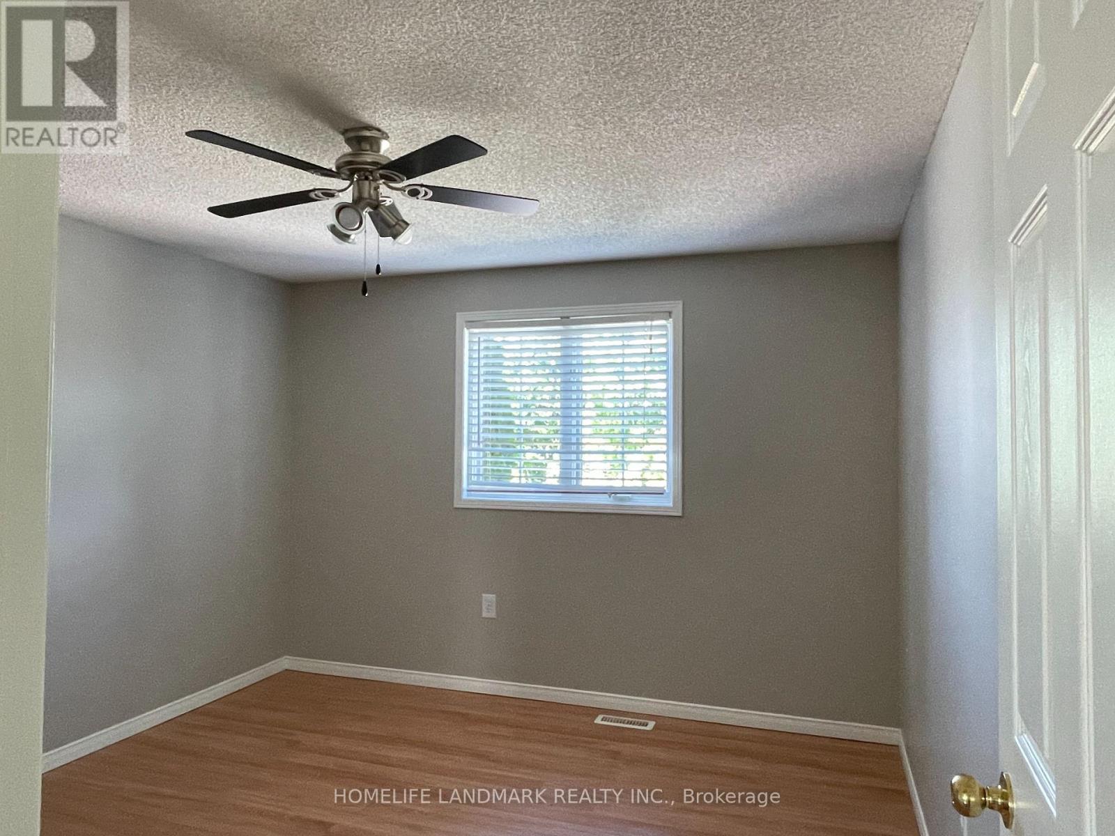 Main - 53 Garibaldi Drive, Barrie (Holly), Ontario L4N 8C4 - Photo 5 - S12581742