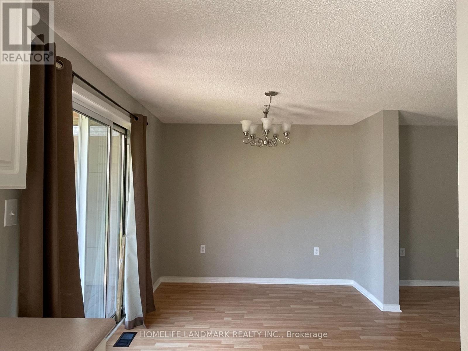 Main - 53 Garibaldi Drive, Barrie (Holly), Ontario L4N 8C4 - Photo 9 - S12581742