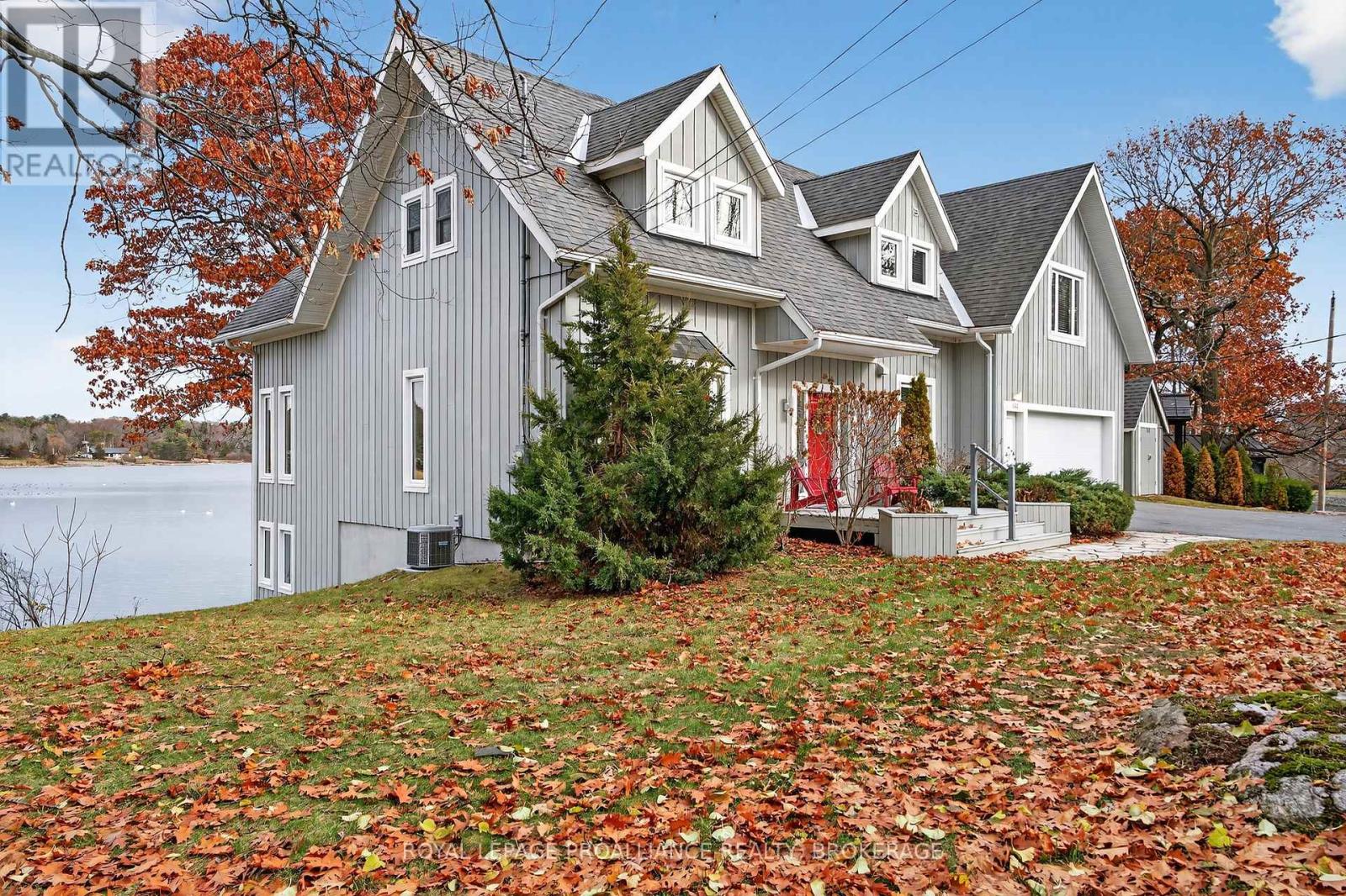 1682 Jackson Boulevard, Kingston, Ontario  K7L 4V1 - Photo 3 - X12581940