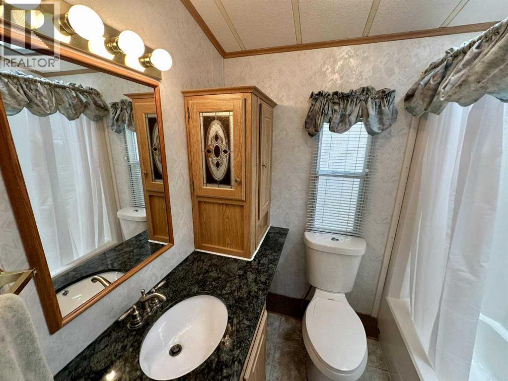 6 Points West Resort, Sylvan Lake, Alberta  T4S 1T3 - Photo 27 - A2235067