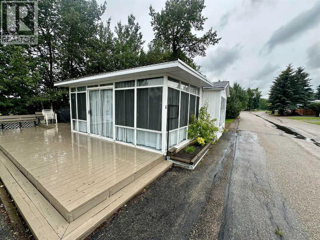 6 Points West Resort, Sylvan Lake, Alberta  T4S 1T3 - Photo 35 - A2235067