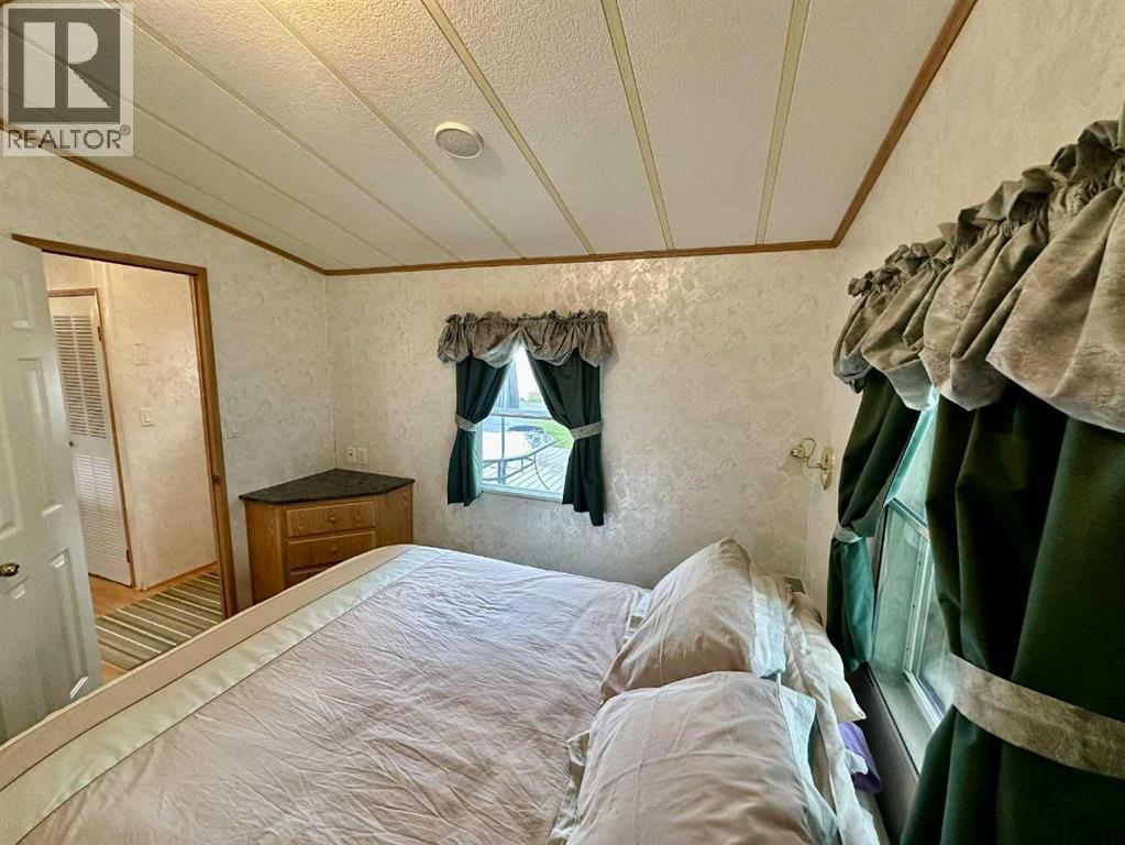 6 Points West Resort, Sylvan Lake, Alberta  T4S 1T3 - Photo 25 - A2235067