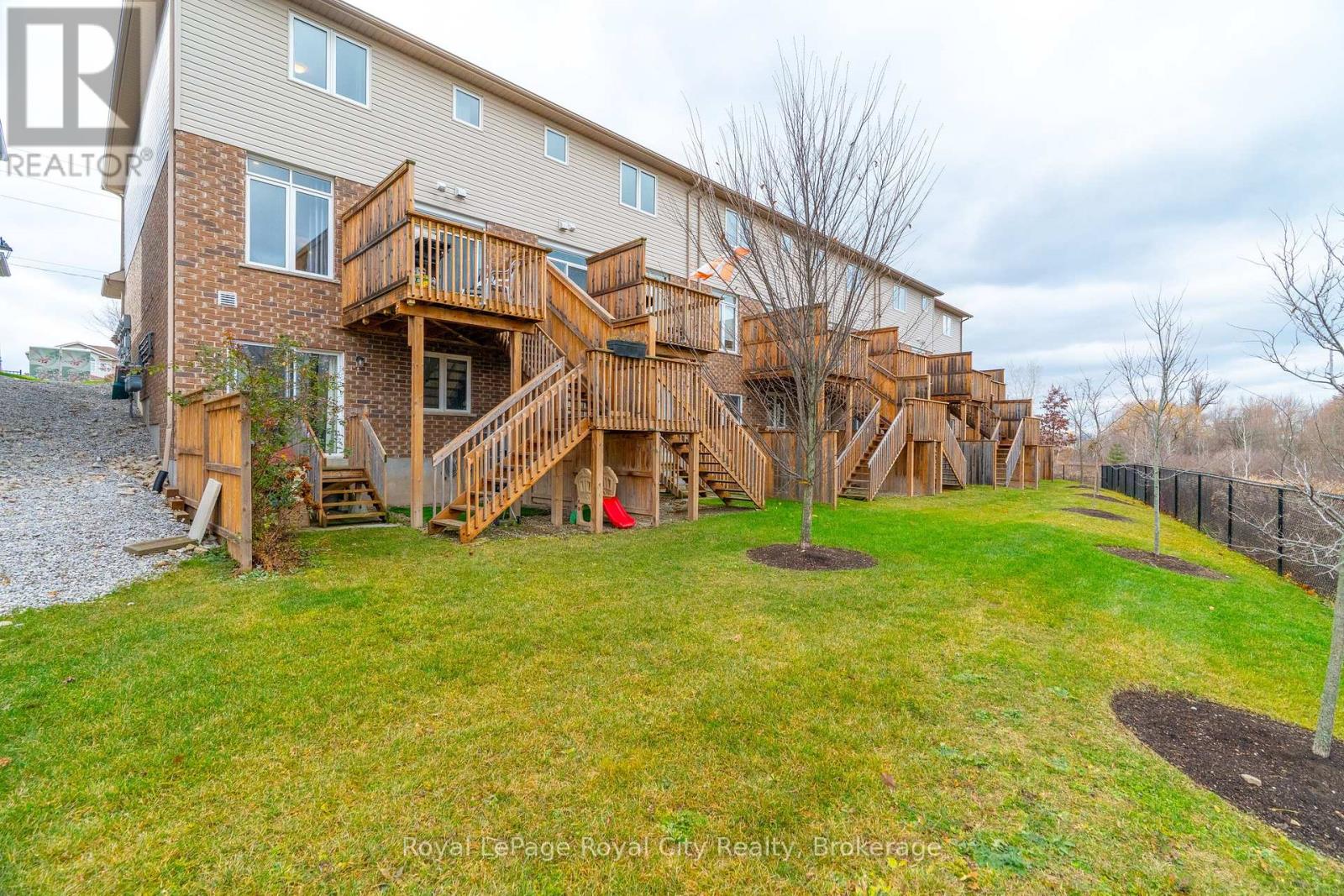 7 - 269 Watson Parkway N, Guelph, Ontario N1E 0R3 - Photo 44 - X12581844