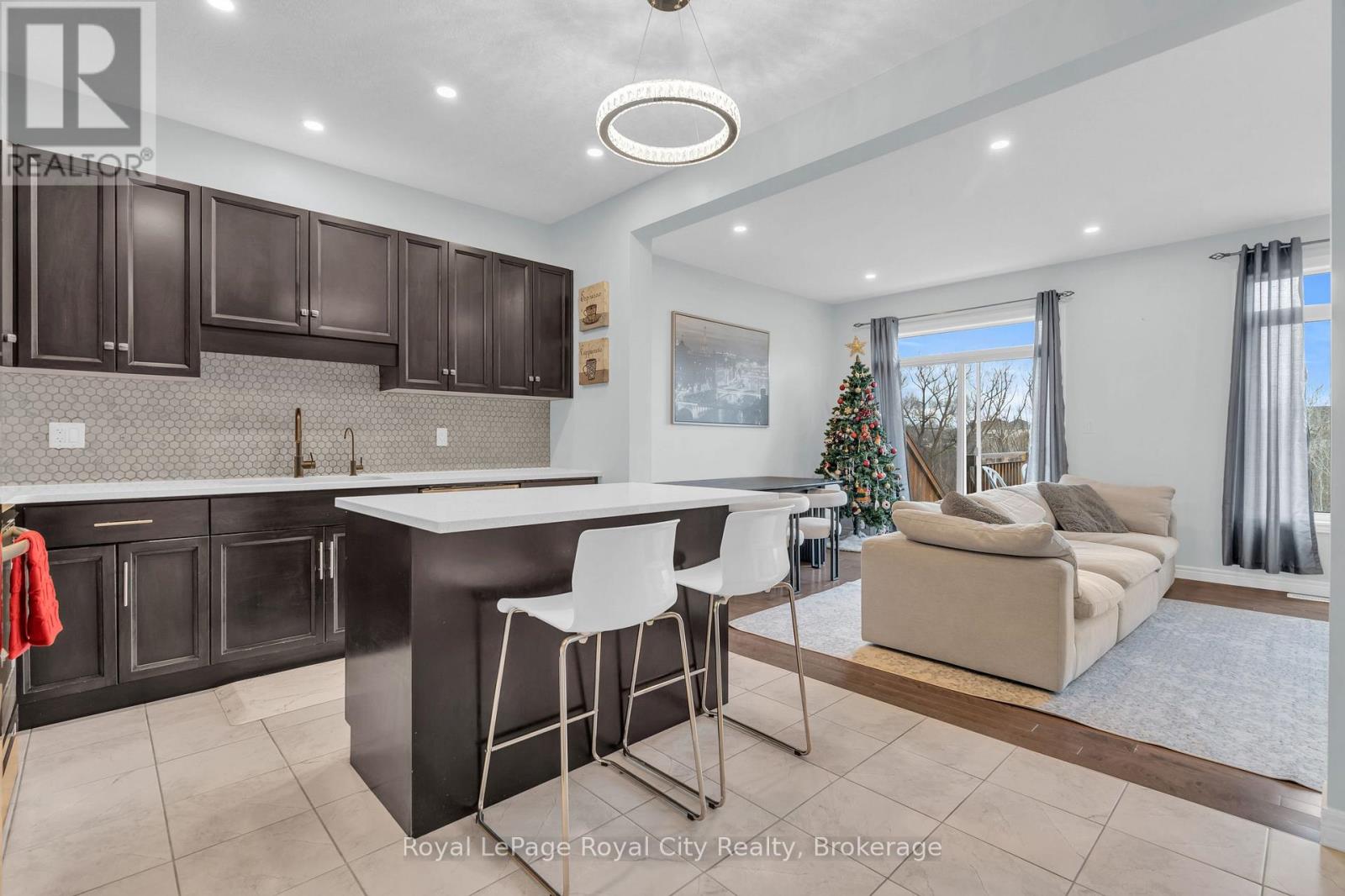 7 - 269 Watson Parkway N, Guelph, Ontario N1E 0R3 - Photo 5 - X12581844