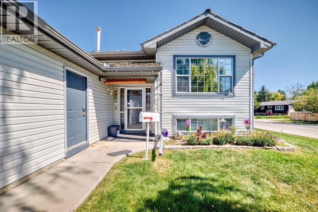 21 Strathmore Lakes Way, Strathmore, Alberta  T1P 1L7 - Photo 4 - A2272763